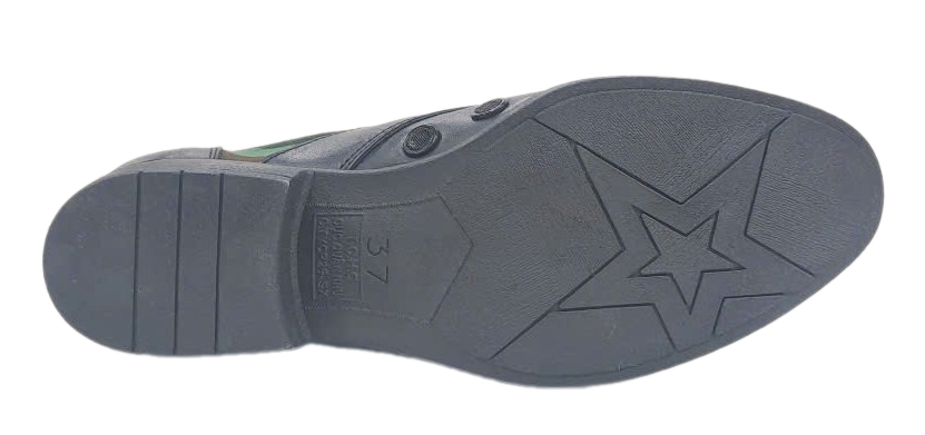 Ghệt DCSQ nữ K20