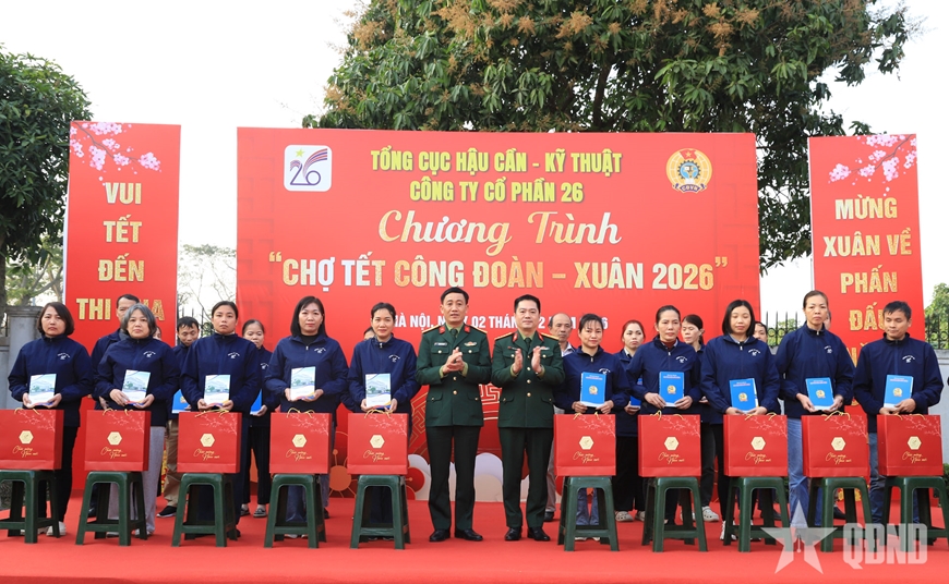 Ấm áp “Chợ Tết công đoàn - Xuân 2026” tại Công ty Cổ phần 26